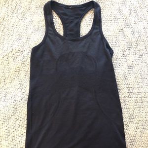 Navy blue Lululemon swiftly tech tank top